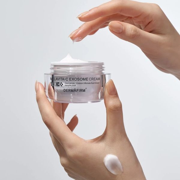 DermAfirm RX Melavita‑C Exosome Cream 50 мл &ndash; освітлюючий крем з екзосомами DermAfirm 51 фото